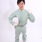 外来種 作業服の男性